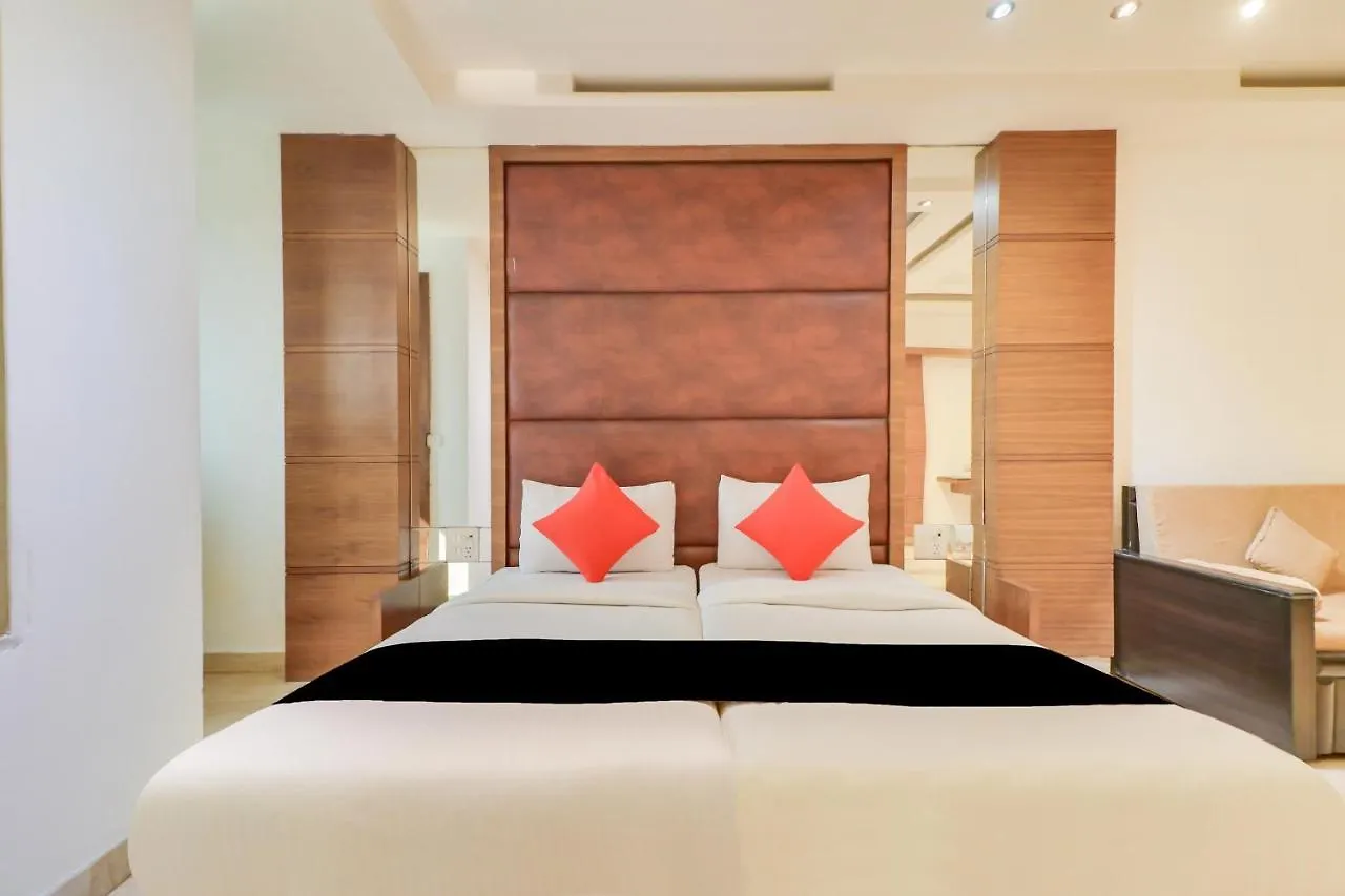 Townhouse 939 Hotel Gagan Inn Near Satyam Inox Patel Nagar New Delhi