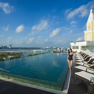 ***** Hotel Fragrant Nature Indien